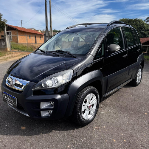 Fiat Idea 1.8 16v Adventure Flex Dualogic 5p