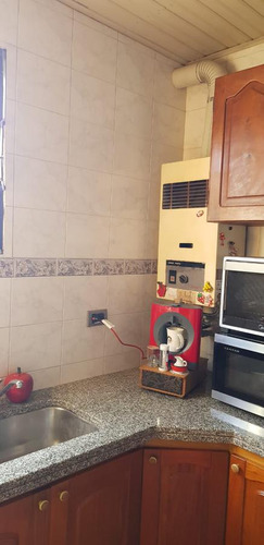 Casa En Venta - 2 Dormitorios 1 Baño - Cochera - 311,6mts2 - Ensenada