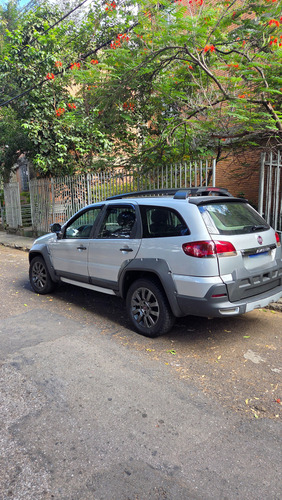 Fiat Palio Adventure 1.8 Locker Flex 5p