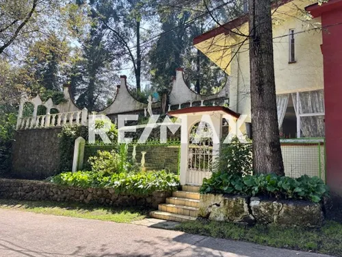 Casa En Venta En Desierto De Los Leones, Santa Rosa Xochiac
