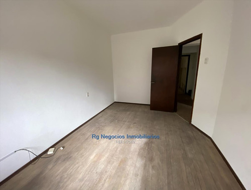 Imagen 4 de 9 de Apartamento Reciclado 2 Dormitorios, Terraza Al Frente Cw147069