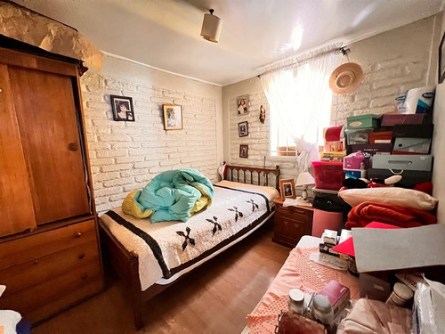 Casa En Venta De 3 Dorm 2 Baños En Maipú