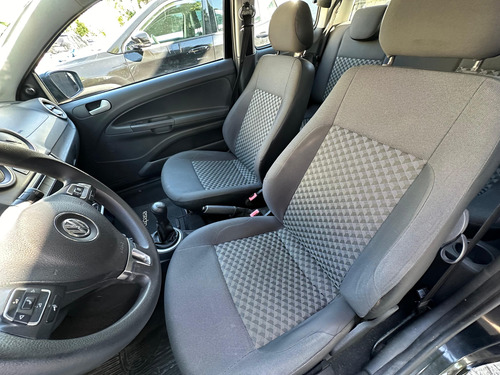 Volkswagen Saveiro 1.6 Gp Cd 101cv Pack High