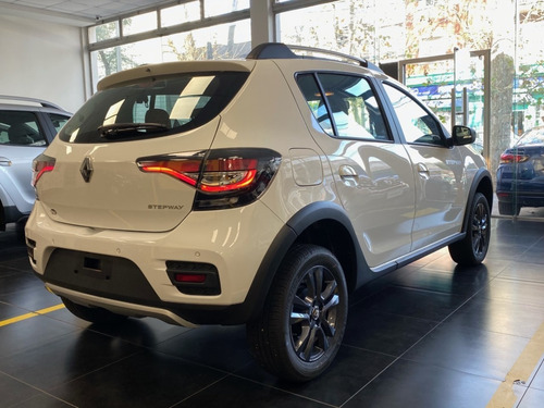 Imagen 5 de 24 de Renault Sandero Stepway 1.6 Cvt