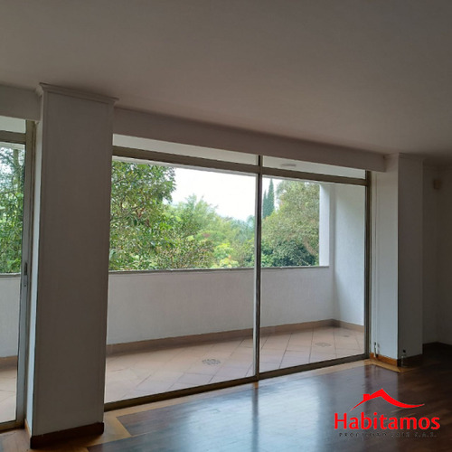 Apartamento En Venta En Medellín - El Poblado Cod 63450