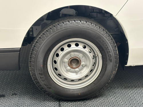Nissan Urvan PANEL AMPLIA L4 2.5L STD