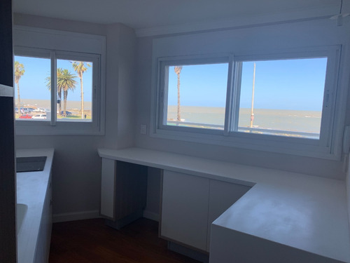 Imagen 3 de 16 de Frente Al Mar A Estrenar Apartamento De 2 Dormitoros En Suite Punta Carretas