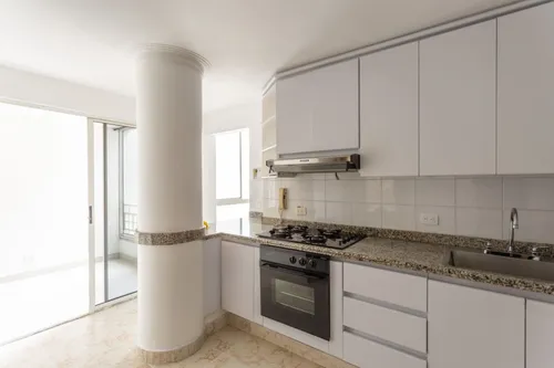 Apartamento En Venta En Laureles. Cod V12354
