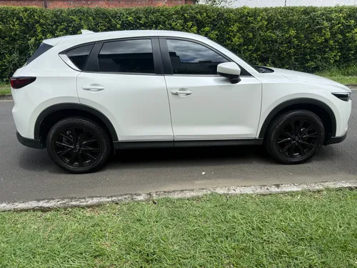 Mazda CX-5 2.0 Touring Station Wagon