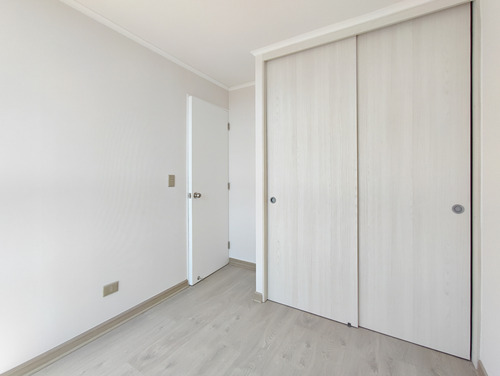 Edificio Av. El Parrón (1 Est.) Vista Poniente Piso 9