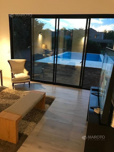 Imagen 8 de 30 de Casa En Venta En San Isidro Labrador - Maroto Propiedades