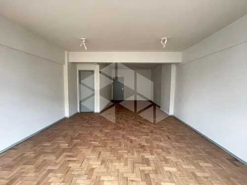 Vende-se Excelente Sala Comercial, Ampla, Com 47m², Banheiro, Piso Parquet Com Sinteko, Ensolarada.