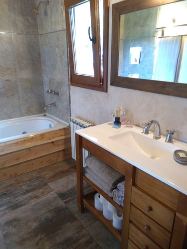 Imagen 26 de 30 de Casa En Venta Bariloche - Barrio Villa Los Coihues - Lago Gutierrez