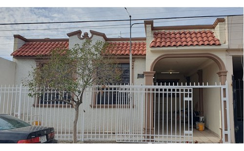 Casa En Venta De Una Planta! $1,850,000.00