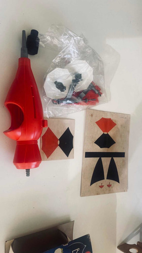Brinquedo Estrela Batman Pinguim Gas Jet