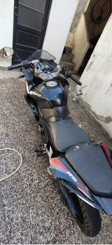 Imagen 2 de 17 de Bajaj Rouser Rs 200