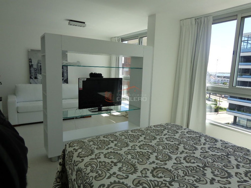 Imagen 20 de 30 de Apartamento En Venta Y Venta En Punta Del Este, Península