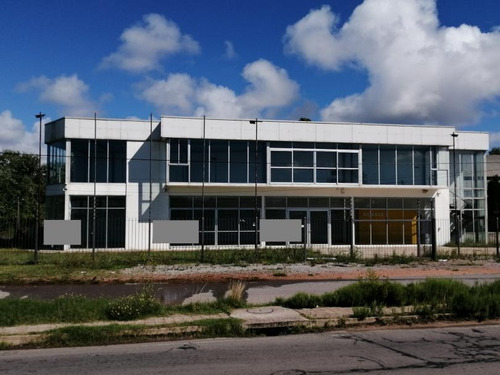 Venta Gran Local Comercial Barra De Carrasco