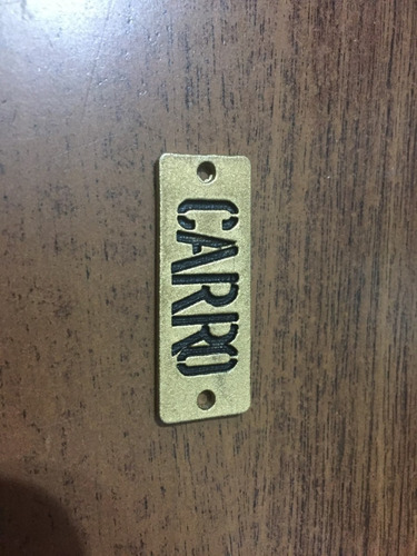 Imagen 6 de 7 de 100 Etiquetas Metálicas Pers., Chapitas Con Tu Marca 9x4