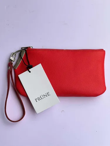 Monedero prune deals
