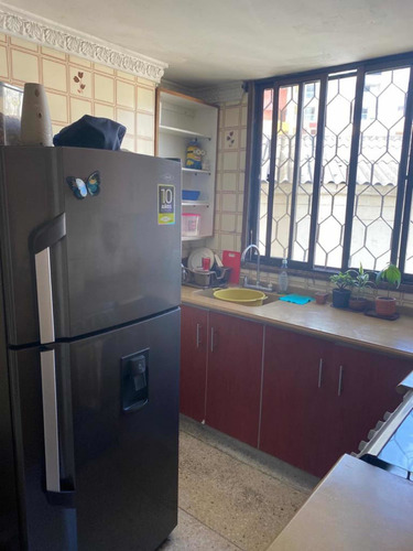Imagen 6 de 12 de Se Vende Apartamento De 99.60 M2- Barrio Las Delicias.