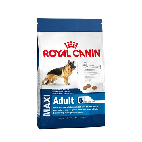 Imagen 2 de 6 de Alimento Royal Canin Size Health Nutrition Maxi Adult 5+ para perro adulto de raza grande sabor mix en bolsa de 15 kg