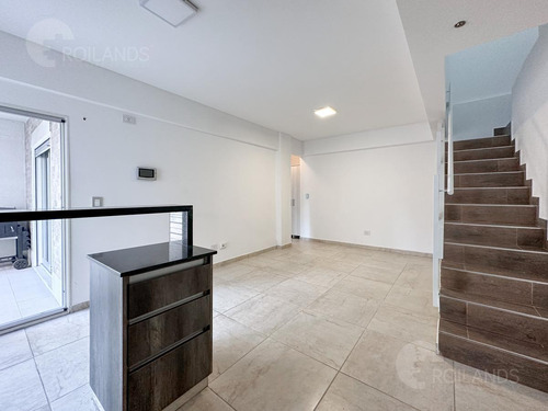 Venta Departamento En Duplex 4 Ambientes Con Terraza Propia Balcon Y Cochera A Estrenar!