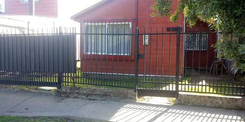 Casa En Venta De 3 Dormitorios En La Comuna De Lautaro