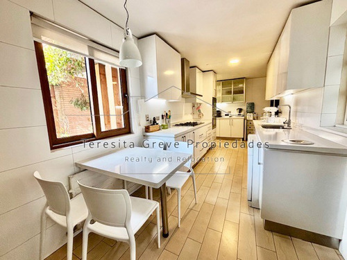 Excelente Casa Condominio El Huinganal