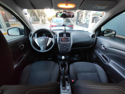 Nissan Versa 1.6 Advance Mt