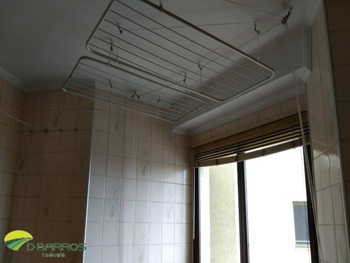 Imagem 23 de 23 de Excelente Apto De Alto Padrão No Centro - Laminado - Arm. Planejado Para Os Dorms, Coz., Banh., E Lavanderia - Andar Alto. - 4573 - 34354963