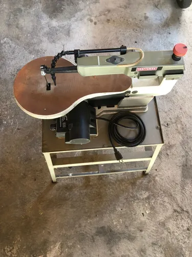 Sierra Caladora De Mesa 110v (Usado)