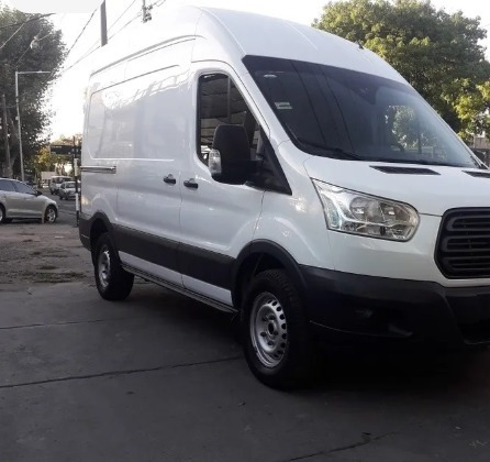 Imagen 4 de 8 de Ford Transit 2018 2.2 Furgon Mediano 350m