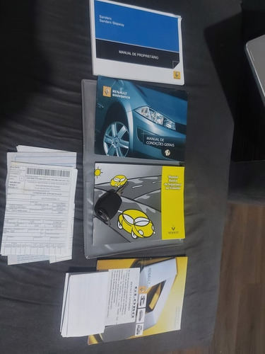 Renault Sandero 1.6 Authentique Hi-torque 5p