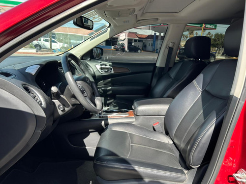 Nissan Pathfinder Exclusive
