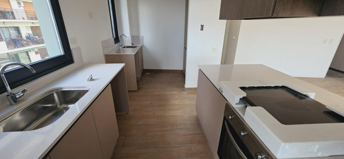 Venta Departamento 4 Ambientes - Av Del Libertador - Vicente Lopez.