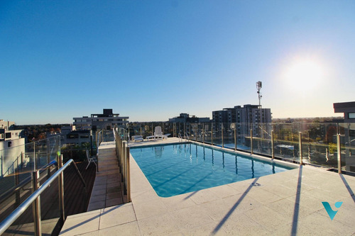 Oficina En Venta En Ituzaingó Norte Edificio Premium