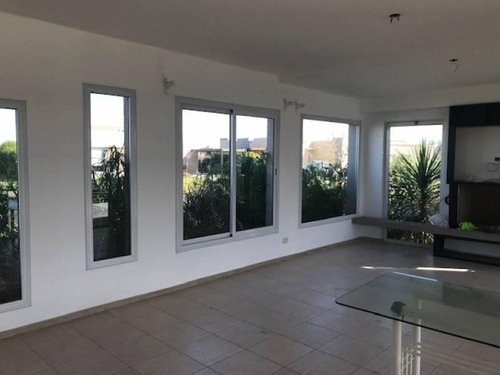 Imagen 7 de 14 de Casa En Venta Y Alquiler En El Cantón Maroto Propiedades