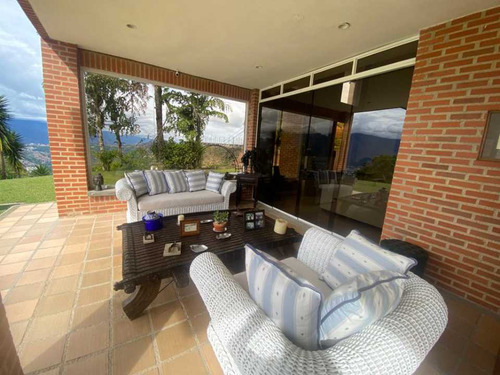Venta Casa Alto Hatillo Con Vista Al Avila
