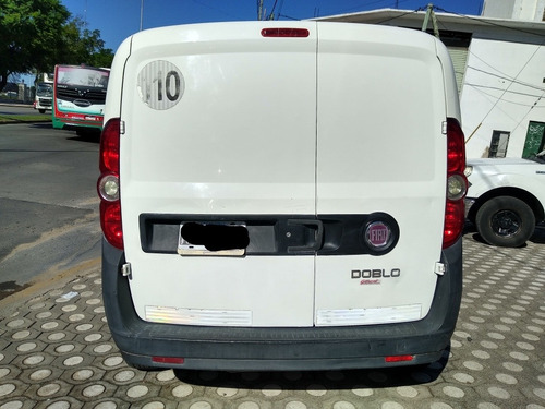 Imagen 3 de 14 de Fiat Doblo 2013 1.4 Active