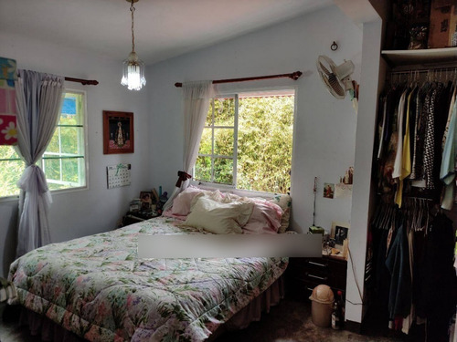 Se Vende De Casa En La Urbanizacion Colinas De Pasatiempo San Antonio De Los Altos Rz