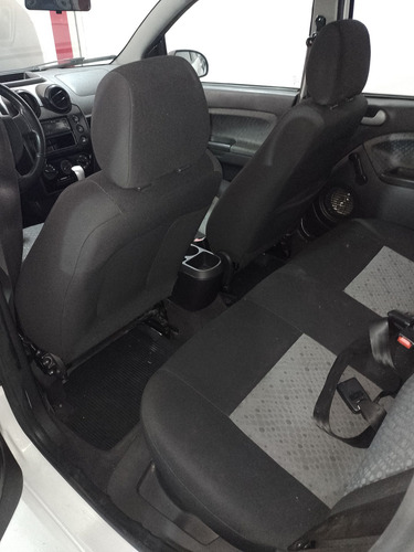 Imagem 16 de 24 de Ford Fiesta Class Completo 2013 1.6 Pulse Flex 5p