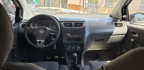 Volkswagen Crossfox 1.6 Comfortline 2011