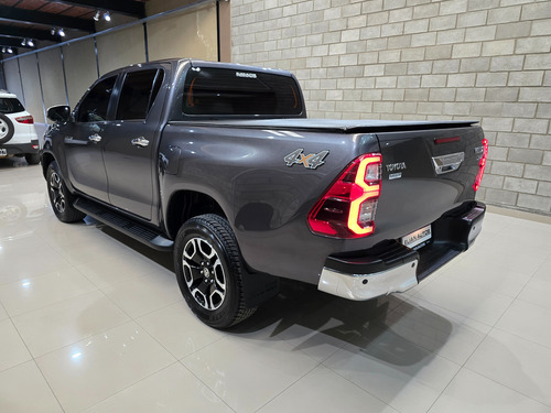 Toyota Hilux Pick-up 2.8 Cd Srx 177cv 4x4 At