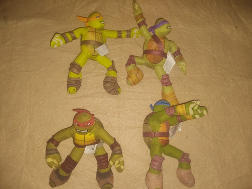 4 Tortugas Ninja De Peluche 
