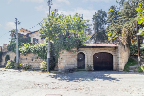 Casa Con Jardin Y Alberca A Pocos Minutos De Santa Fe