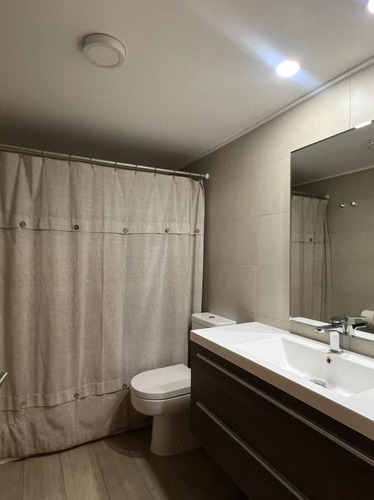 Depa En Las Condes: 3 Privados, 3 Baños