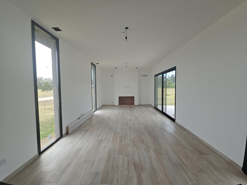 Casa En Venta Uf 325. B° Santa Inés, Comarcas De Luján.