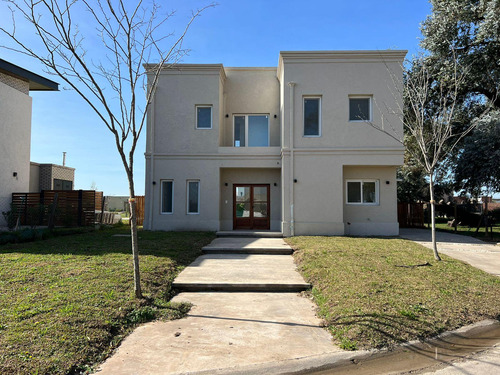 Casa En  Pilar Del Esta San Ramon 