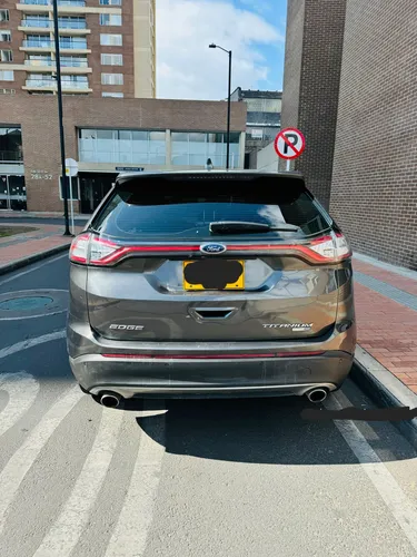 Ford Edge 2.0 Titanium